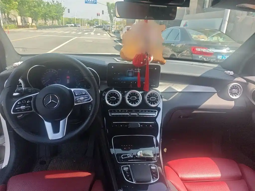 Mercedes-Benz GLC 2020 — фото 13