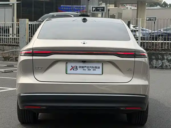 NIO EC7 2025