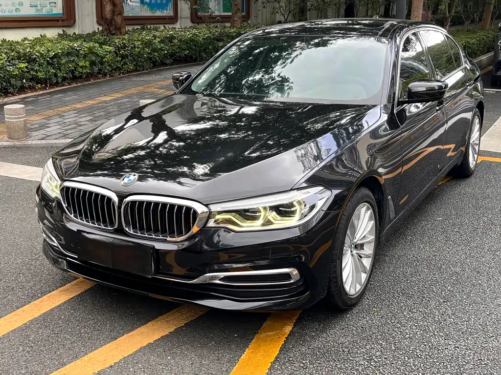 BMW 5 Series 2020