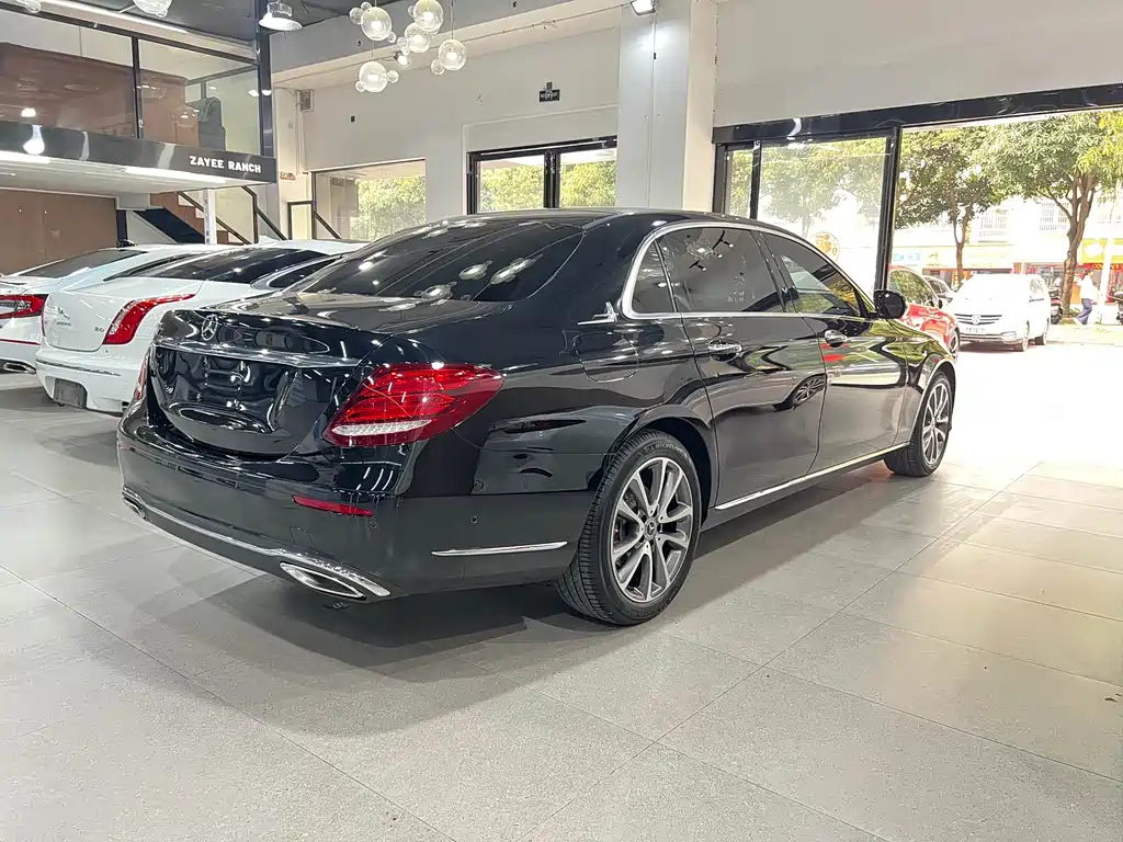 Mercedes-Benz E-Class 2019
