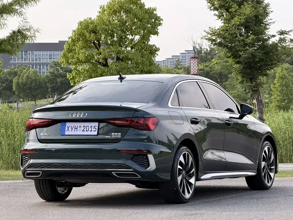 Audi A3 2024 — фото 16