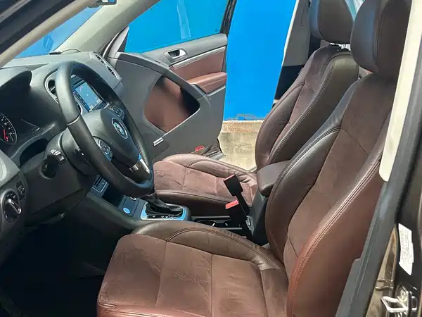 Volkswagen Tiguan 2014