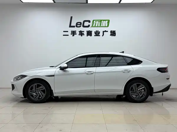 Volkswagen Lamando 2024