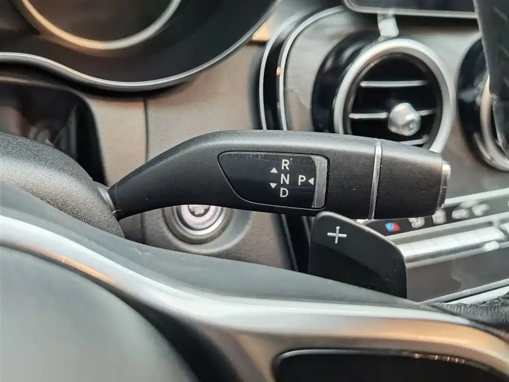 Mercedes-Benz C-Class 2019 — фото 13