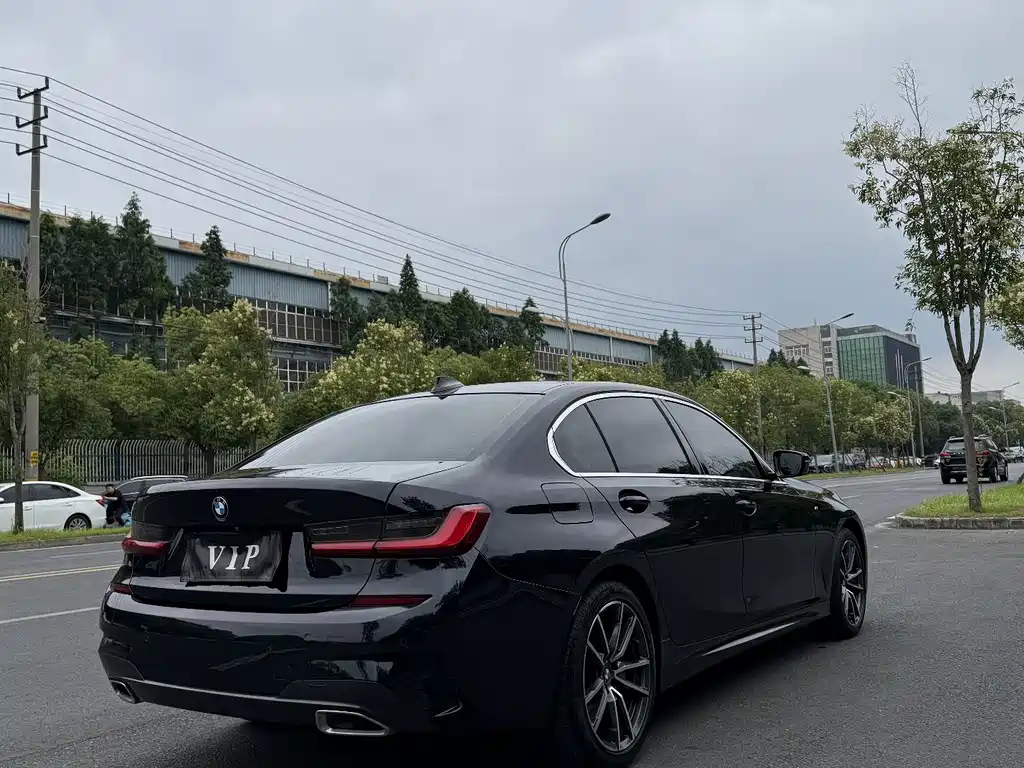BMW 3 Series 2021