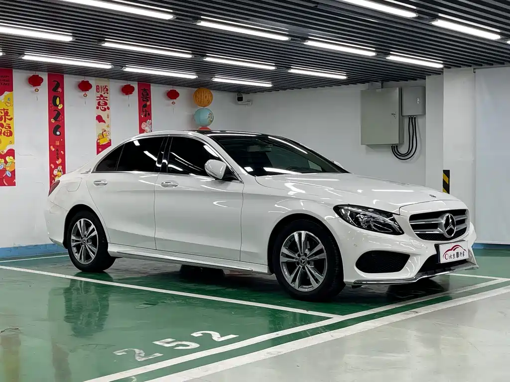 Mercedes-Benz C-Class 2018 — фото 3