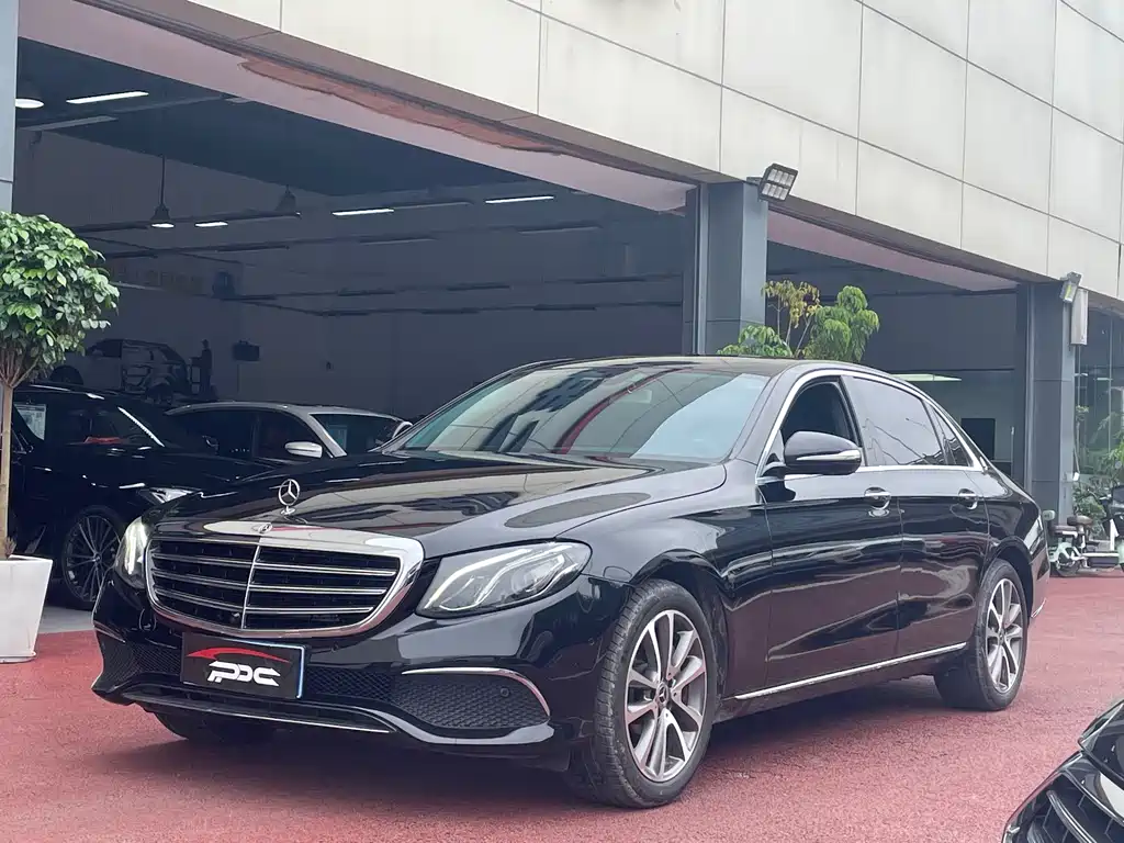 Mercedes-Benz E-Class 2019