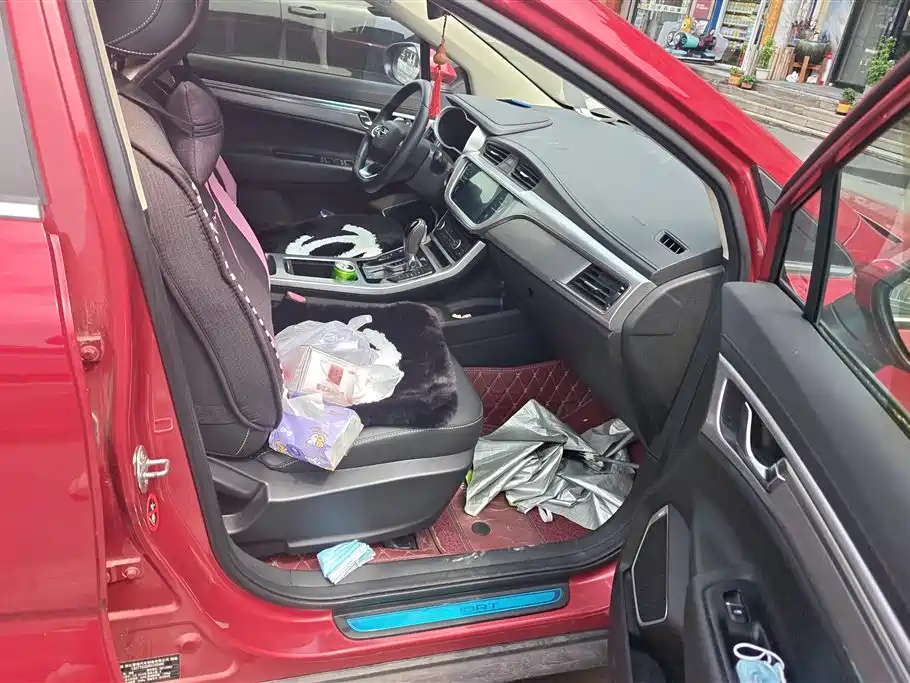 Geely Emgrand GS 2019 — фото 8