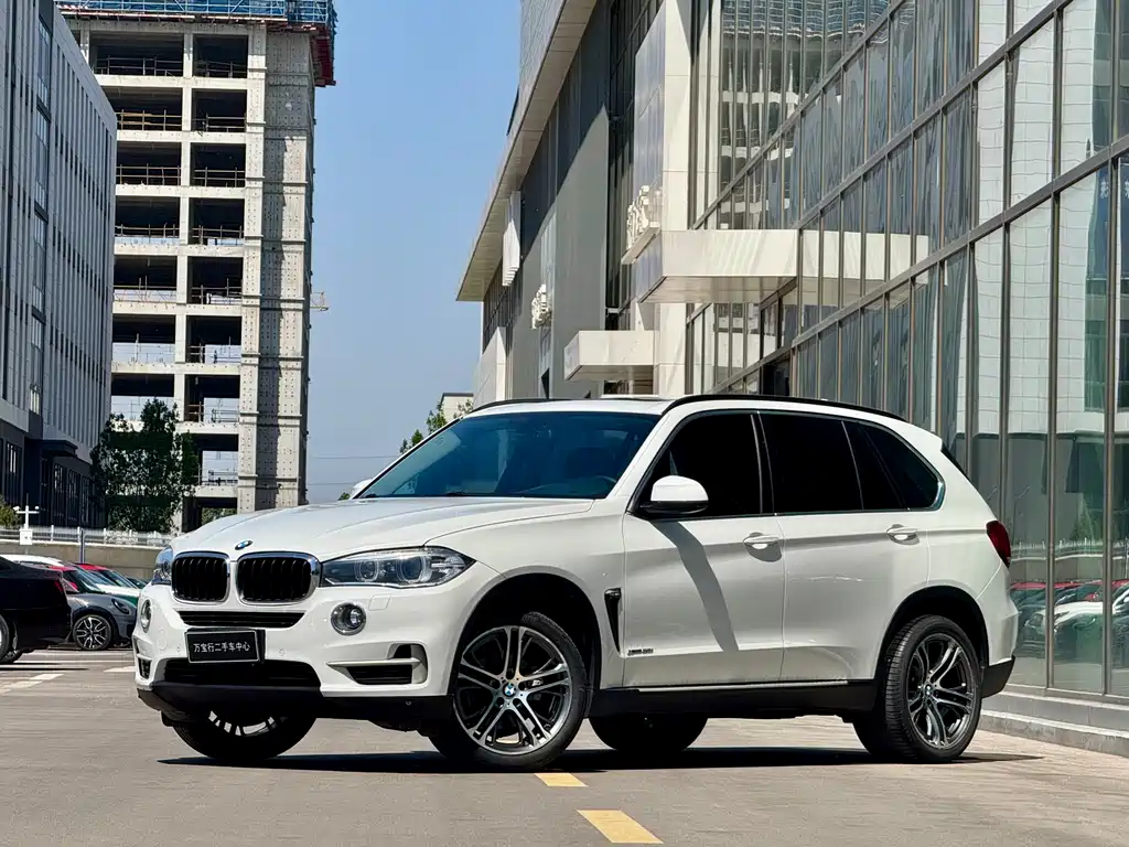 BMW X5 2015 — фото 1