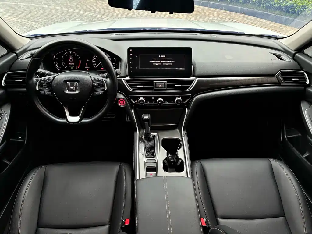 Honda Accord 2023 — фото 14