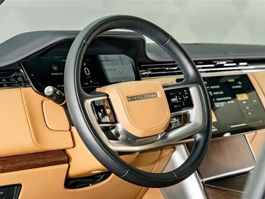 Land Rover Range Rover 2024 — фото 11
