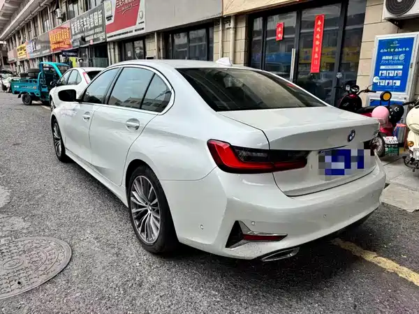 BMW 3 Series 2020