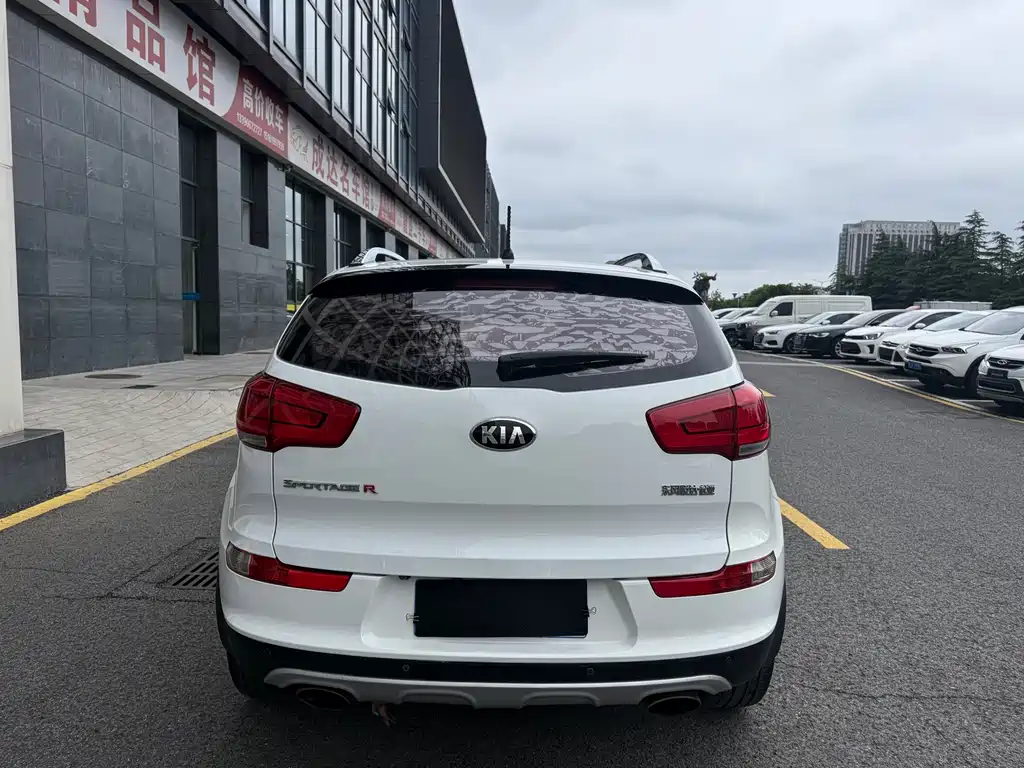 Kia Sportage 2015 — фото 17