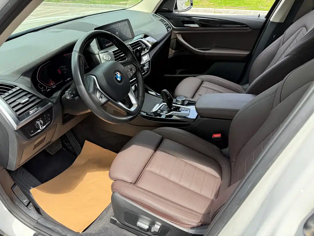 BMW X3 2021