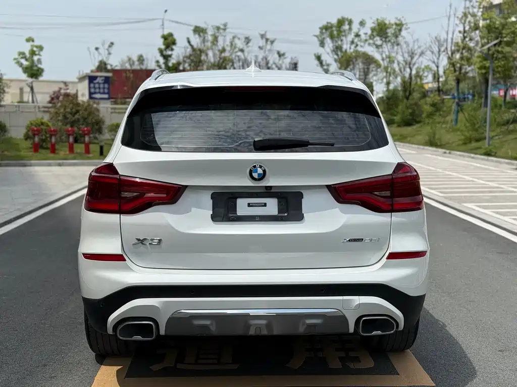 BMW X3 2021 — фото 8