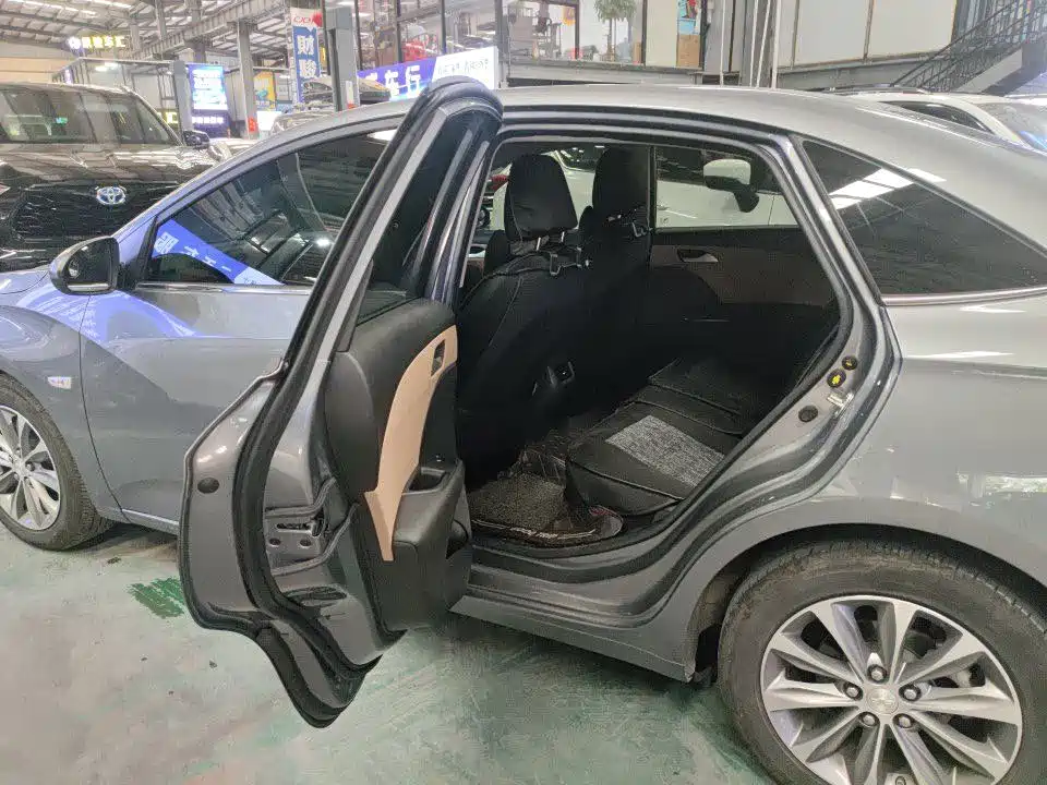 Chevrolet Cruze 2022