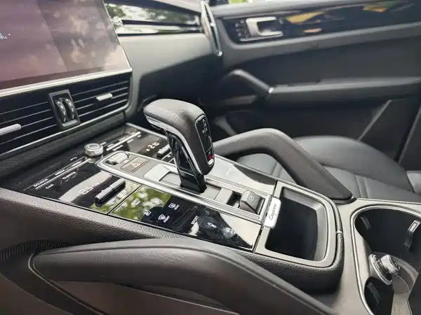 Porsche Cayenne 2019