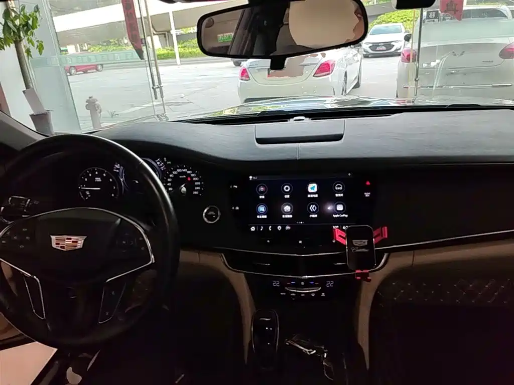 Cadillac CT6 2021 — фото 10