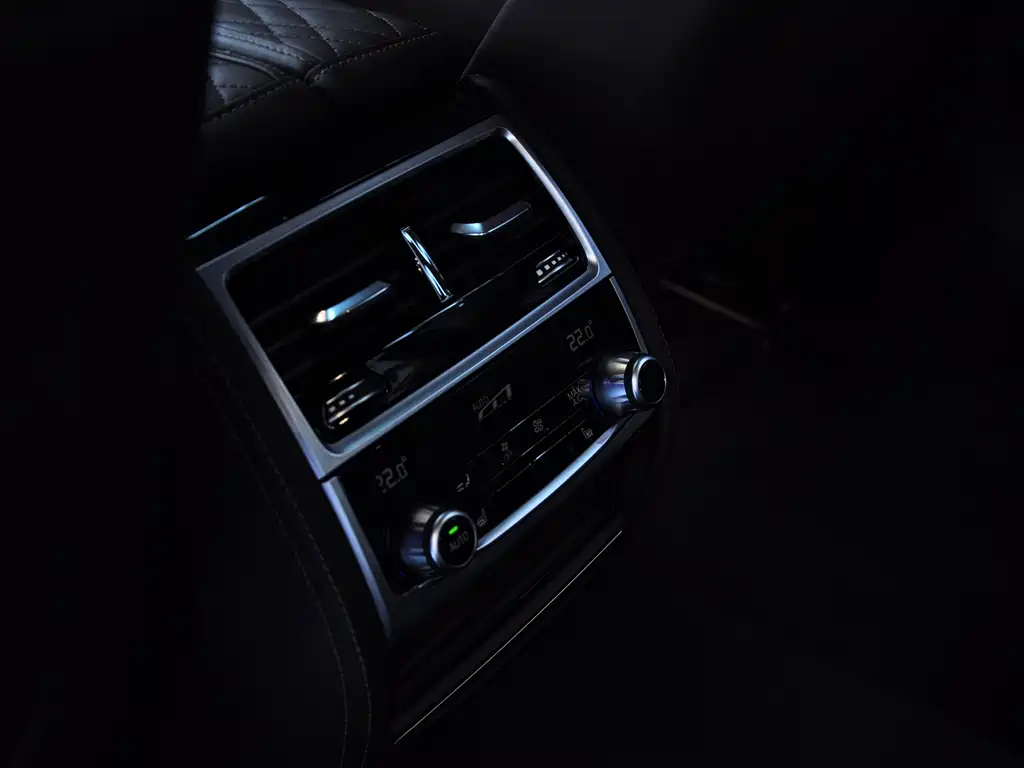 BMW 7 Series 2022 — фото 14