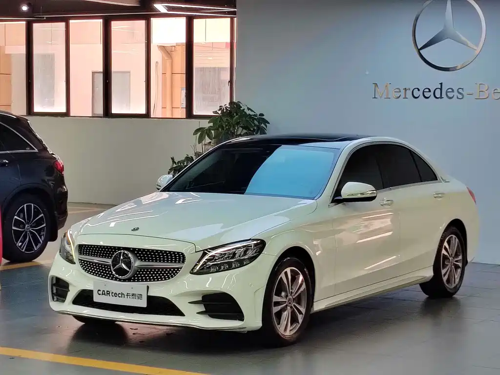 Mercedes-Benz C-Class 2019