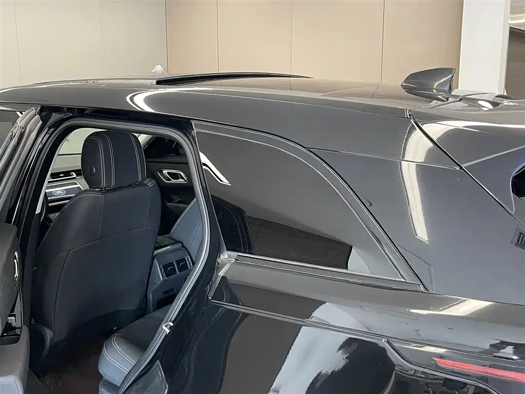 Land Rover Velar 2019 — фото 25