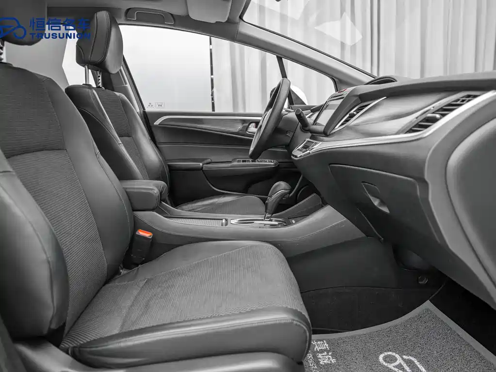 Honda Jade 2015 — фото 14