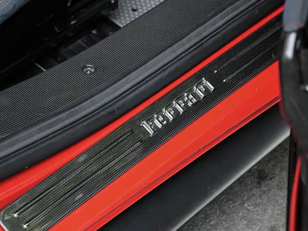 Ferrari 488 2019 — фото 17