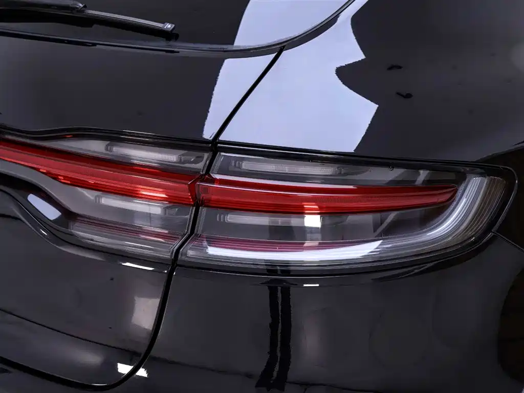 Porsche Macan 2019 — фото 8
