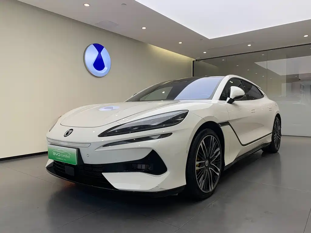 Denza Z9GT 2025