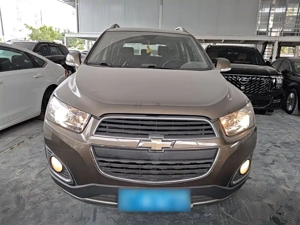 Chevrolet Captiva 2017 — фото 3