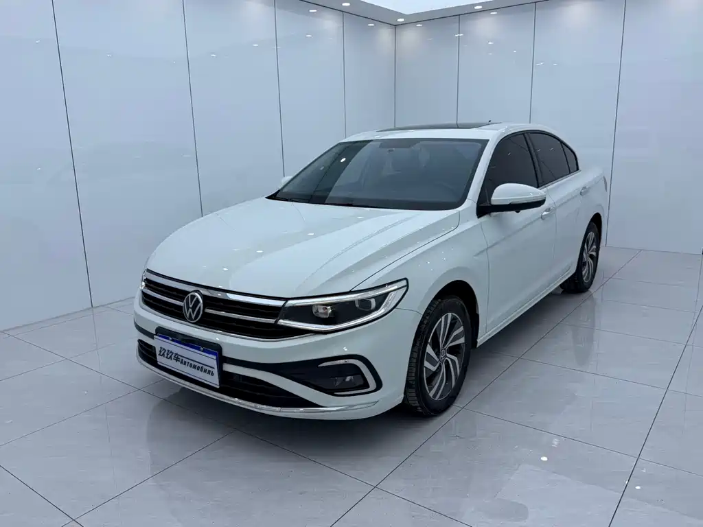 Volkswagen Bora 2023