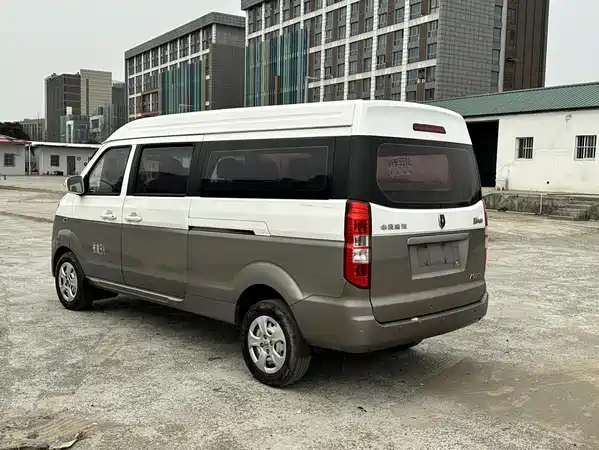 Jinbei New Hiace X30L 2018
