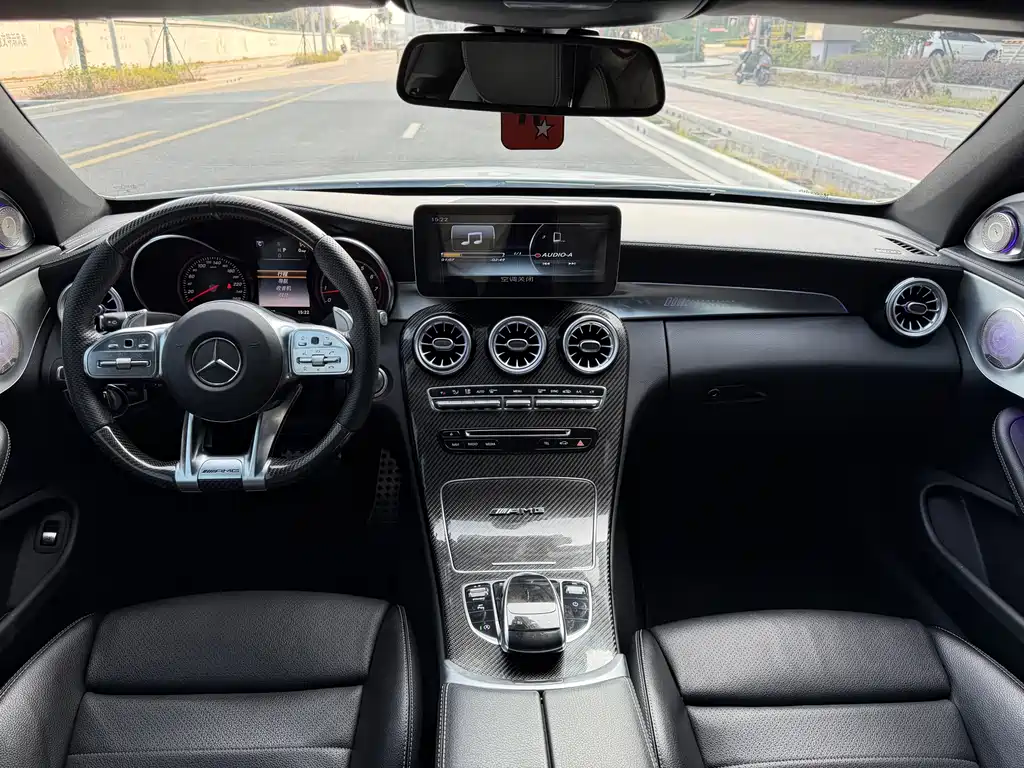 Mercedes-Benz C-Class 2017