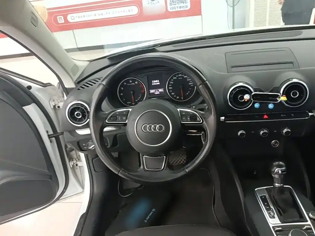 Audi A3 2016 — фото 11