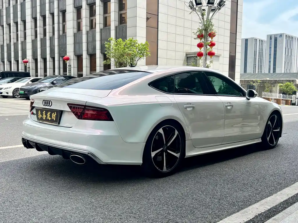 Audi A7 2018 — фото 8