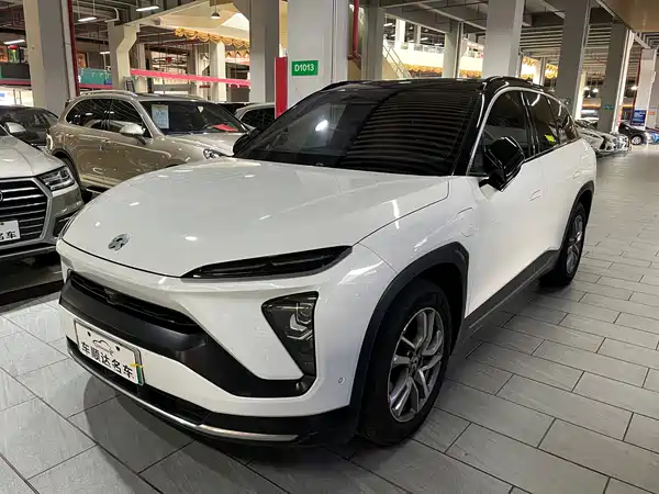 NIO ES6 2021