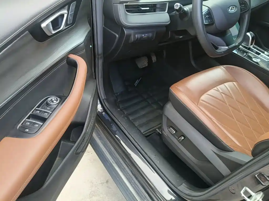 Chery Tiggo 8 PLUS 2023 — фото 16
