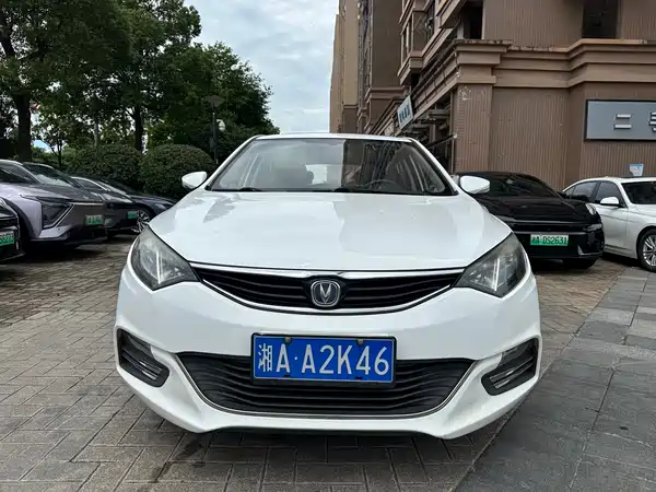Changan Eado XT 2015