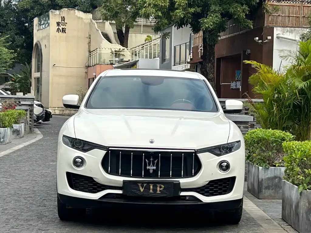 Maserati Levante 2019 — фото 2