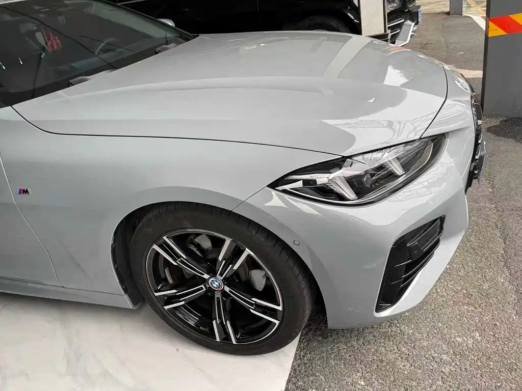 BMW 4 Series 2025 — фото 9