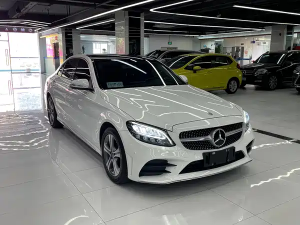 Mercedes-Benz C-Class 2020