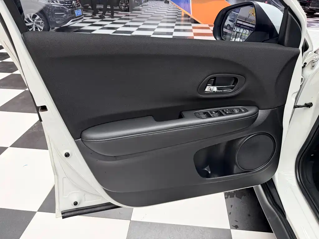 Honda Vezel 2021