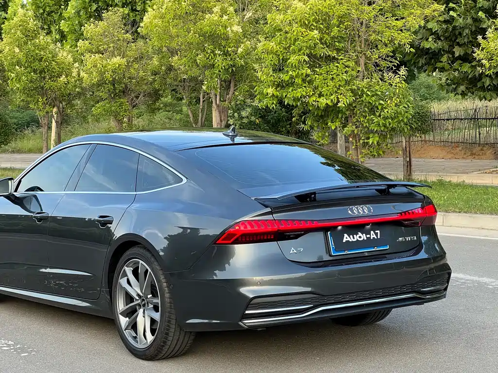 Audi A7 2024 — фото 13