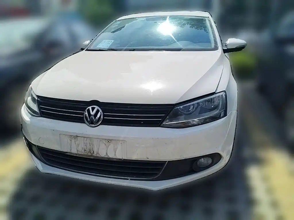 Volkswagen Sagitar 2015