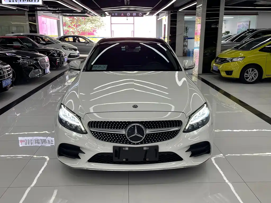 Mercedes-Benz C-Class 2020 — фото 2