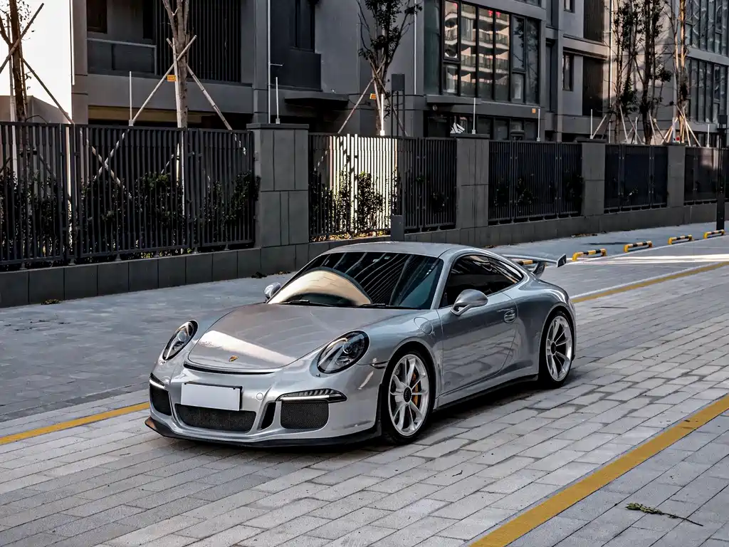 Porsche 911 2015 — фото 1