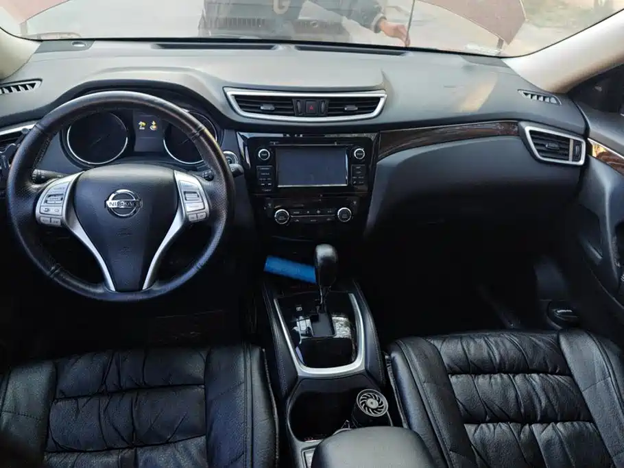 Nissan X-Trail 2015 — фото 12