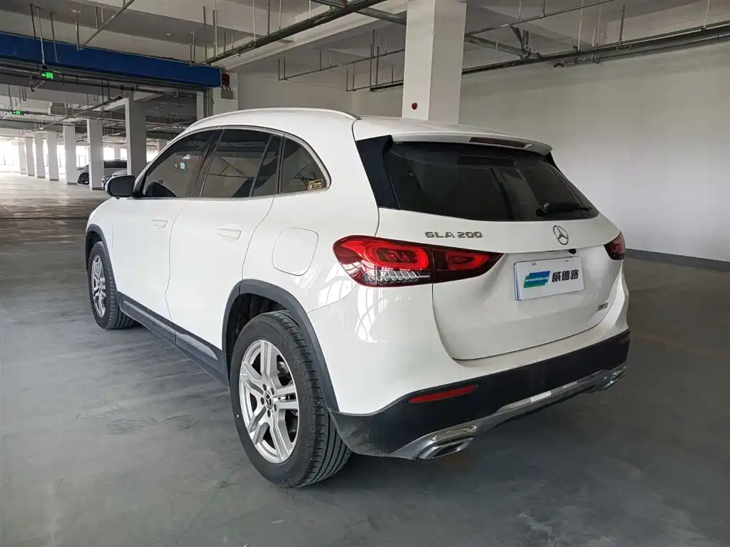 Mercedes-Benz GLA 2022 — фото 4