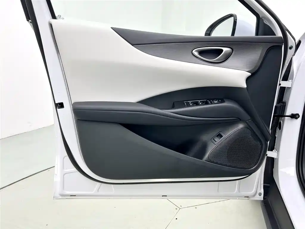 BYD Seal 06 2025
