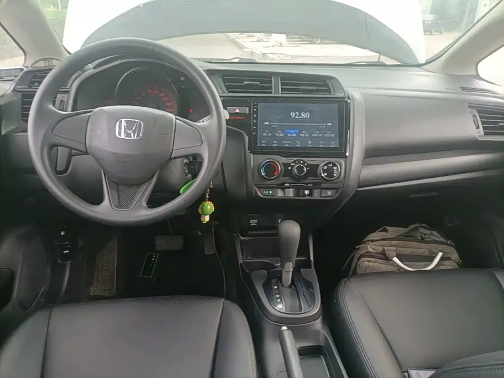 Honda Fit 2019 — фото 10